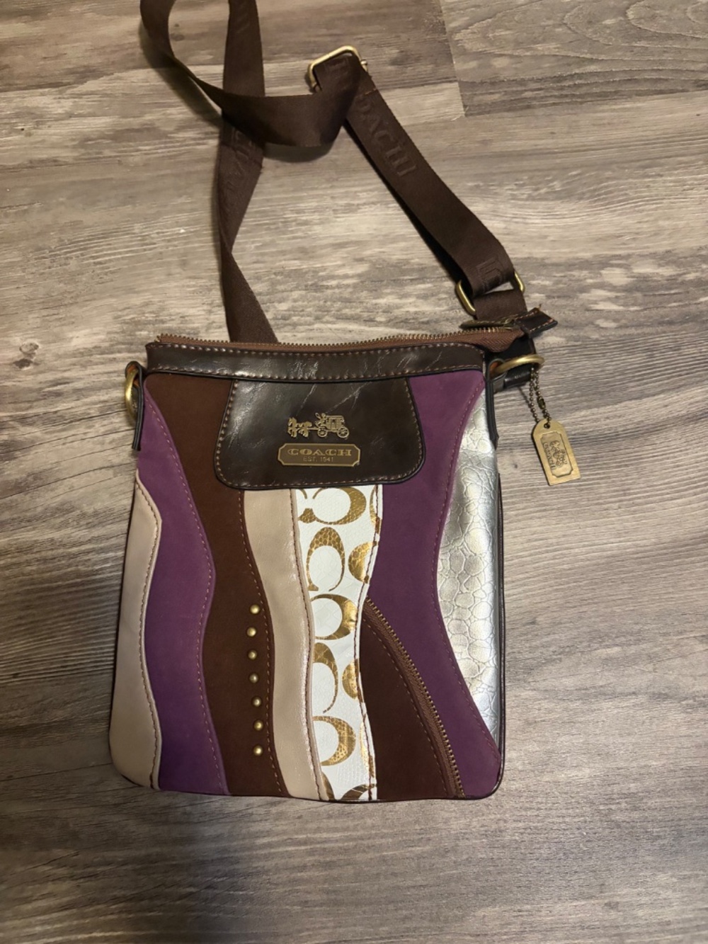 Coach crossbody - Picture 3 of 3